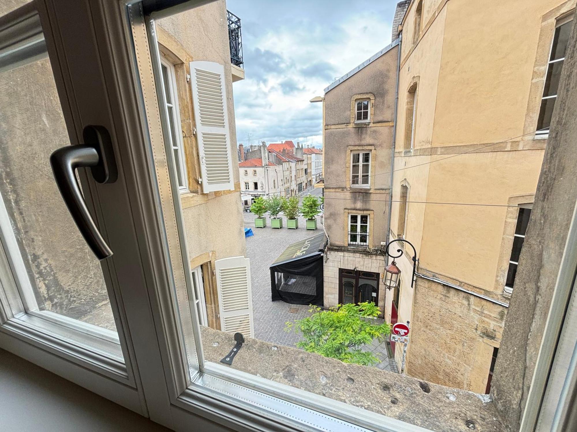 Louis Premier Et Second Metz Centre Un Sejour A Part Apartment Exterior photo